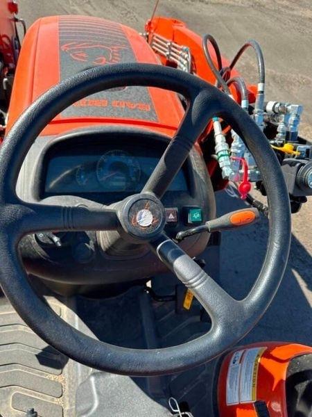 Bad Boy Tractors 3026H with Loader  2024