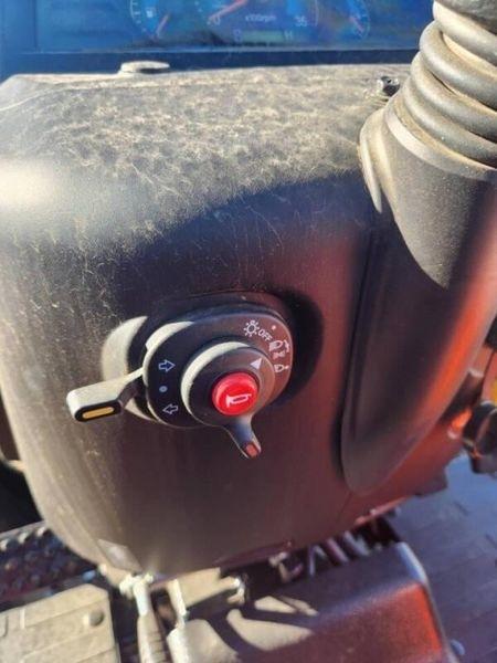 Bad Boy Tractors 4025H with Loader  2024