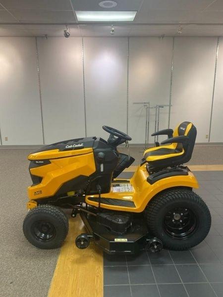 Cub Cadet XT2 SLX 54  2026