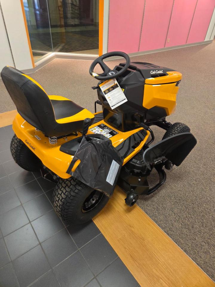 Cub Cadet XT1 LT50  2026