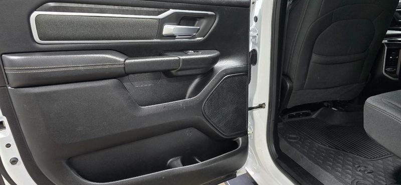 RAM 1500 Big Horn Crew Cab SWB 4WD 2020