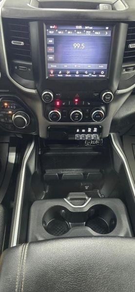 RAM 1500 Big Horn Crew Cab SWB 4WD 2020