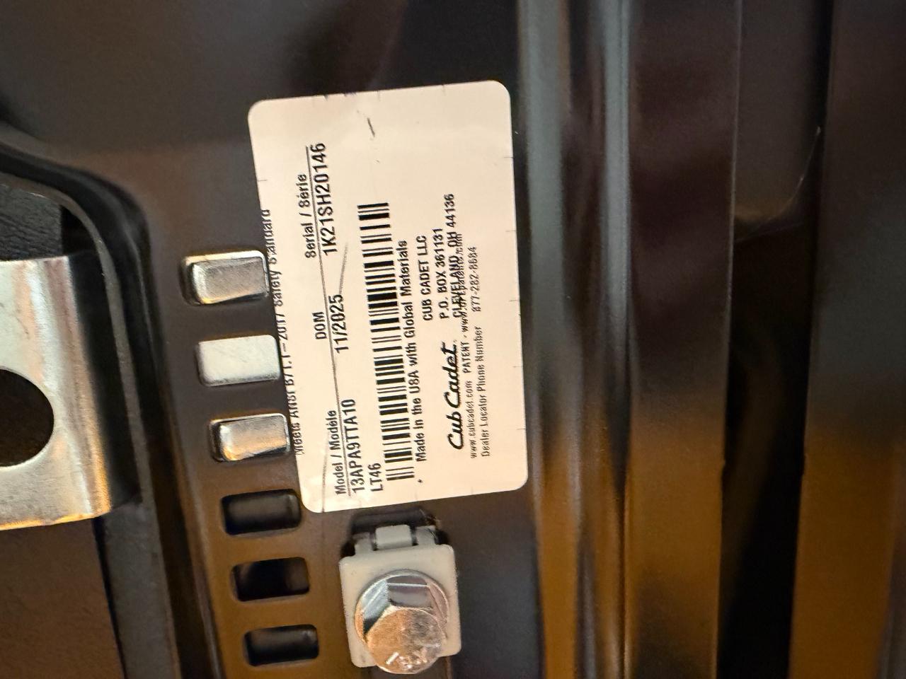 Cub Cadet XT1 LT46  2026