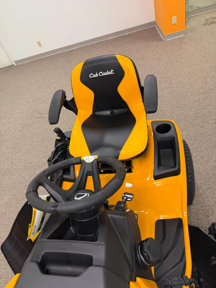 Cub Cadet XT2 LX46  2026