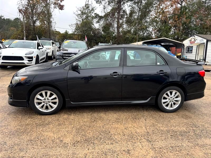 Toyota Corolla  2010