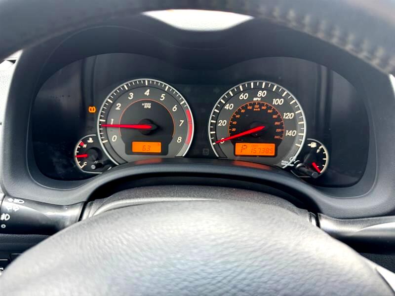 Toyota Corolla  2010