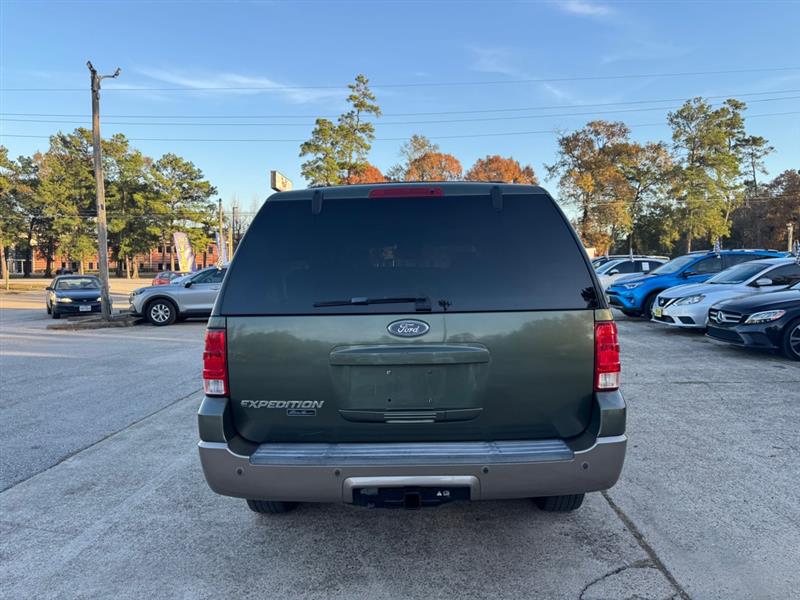 Ford Expedition  2004