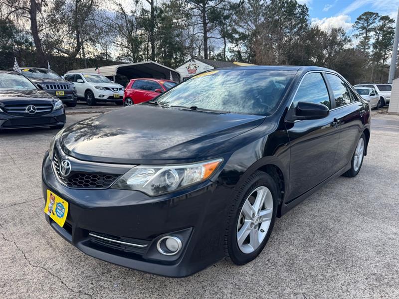 Toyota Camry  2012