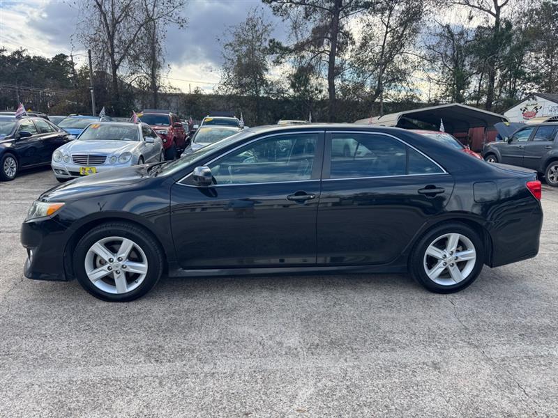 Toyota Camry  2012