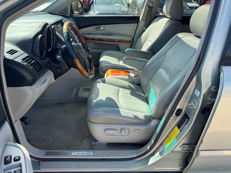 Lexus RX 330  2005