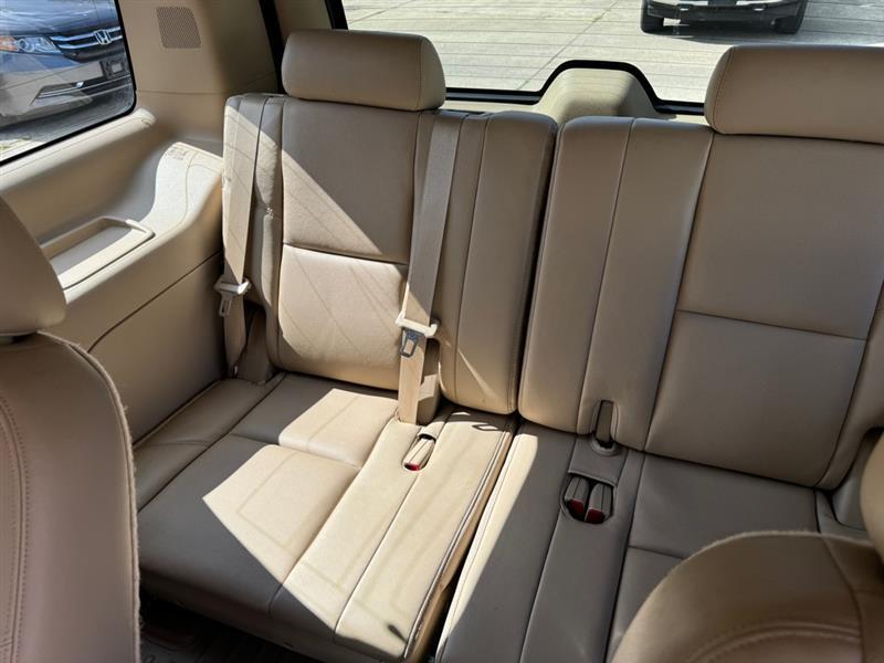 Chevrolet Tahoe  2014