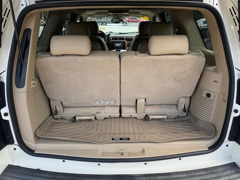 Chevrolet Tahoe  2014