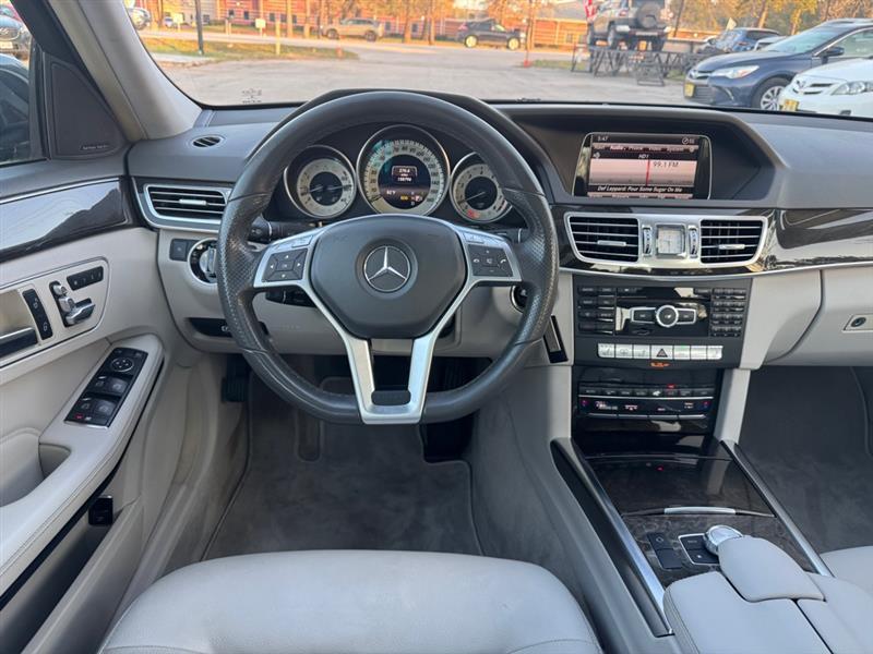 Mercedes-Benz E-Class  2014