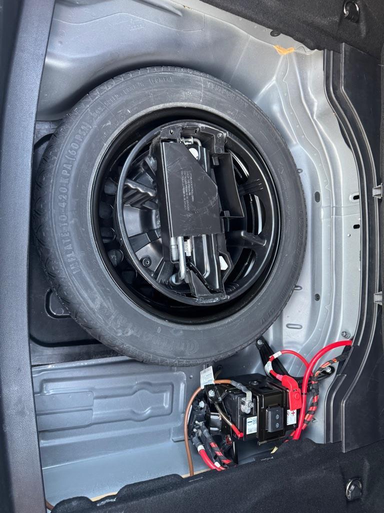 Mercedes-Benz E-Class  2014