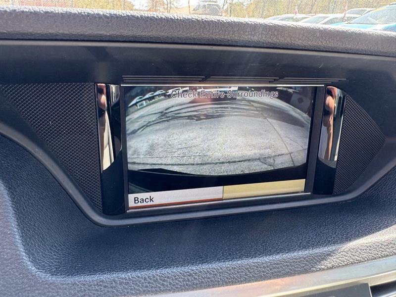 Mercedes-Benz E-Class  2010