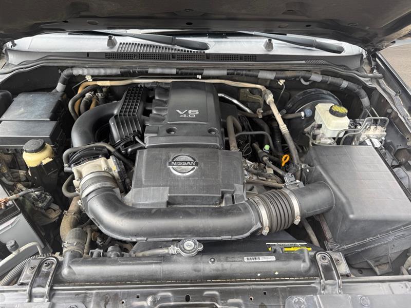 Nissan Frontier  2012