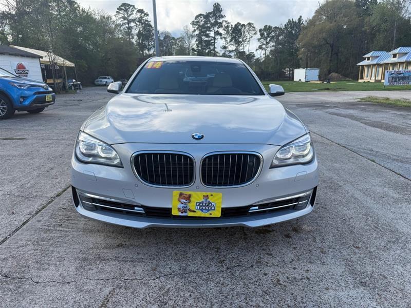 BMW 7-Series  2014