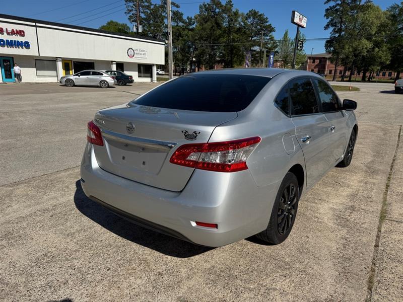 Nissan Sentra  2015