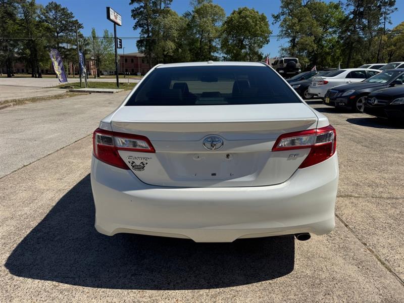 Toyota Camry  2012