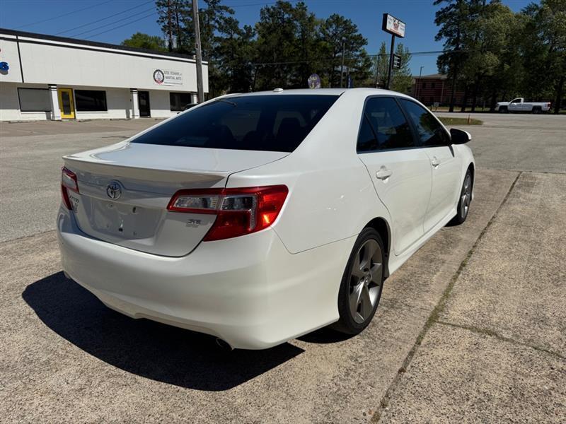 Toyota Camry  2012
