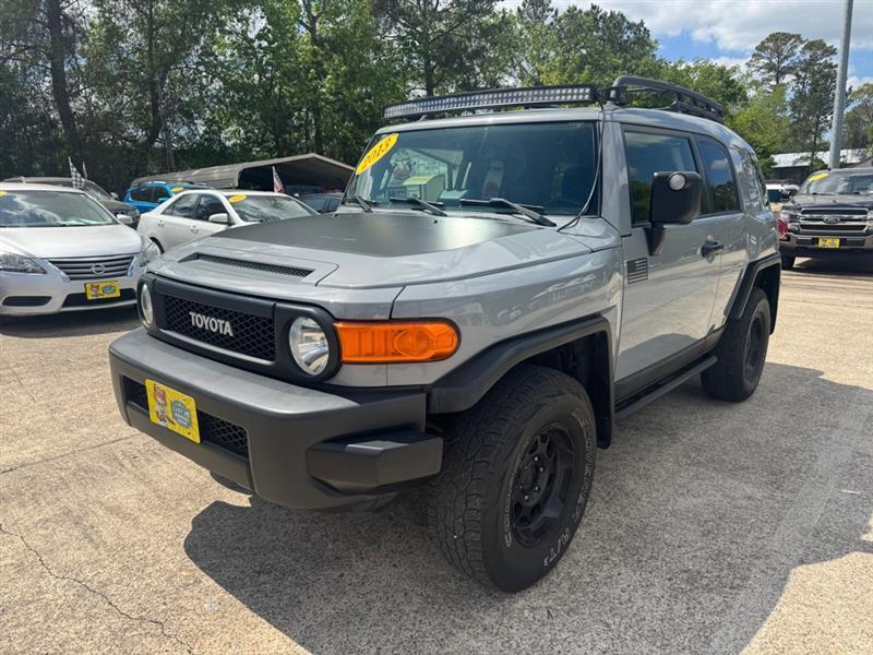 Toyota FJ Cruiser  2013