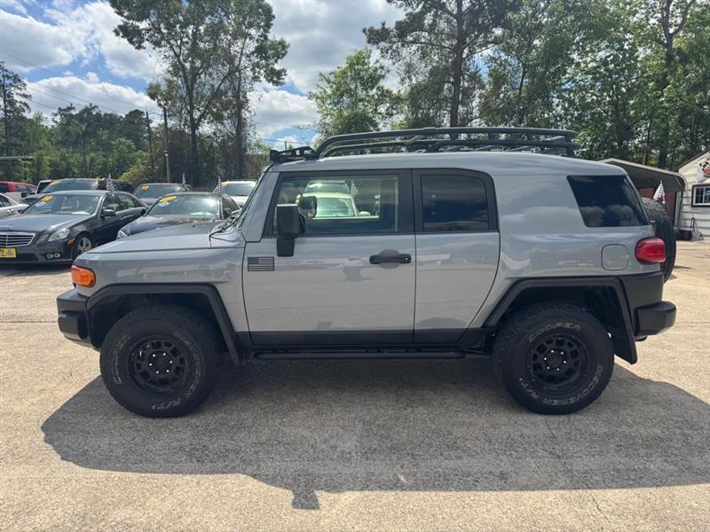 Toyota FJ Cruiser  2013
