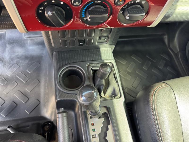 Toyota FJ Cruiser  2008