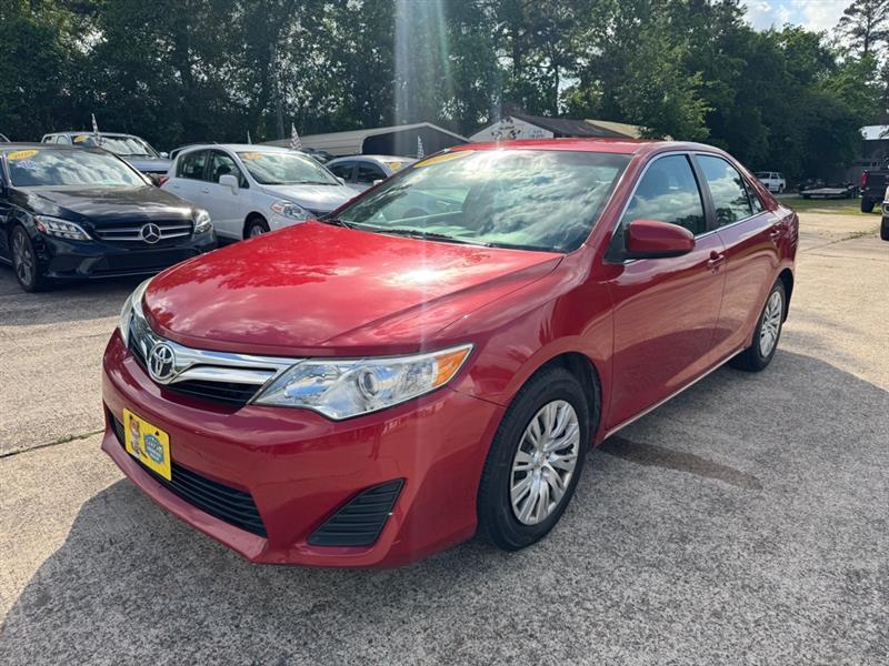 Toyota Camry  2014