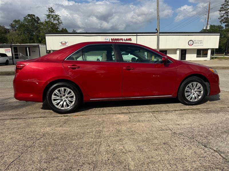 Toyota Camry  2014