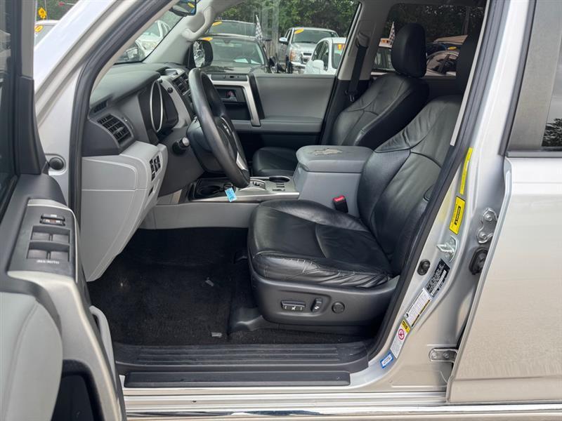 Toyota 4Runner  2010