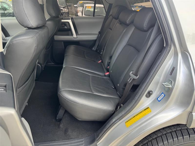 Toyota 4Runner  2010