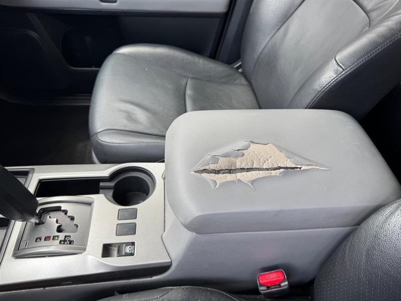 Toyota 4Runner  2010