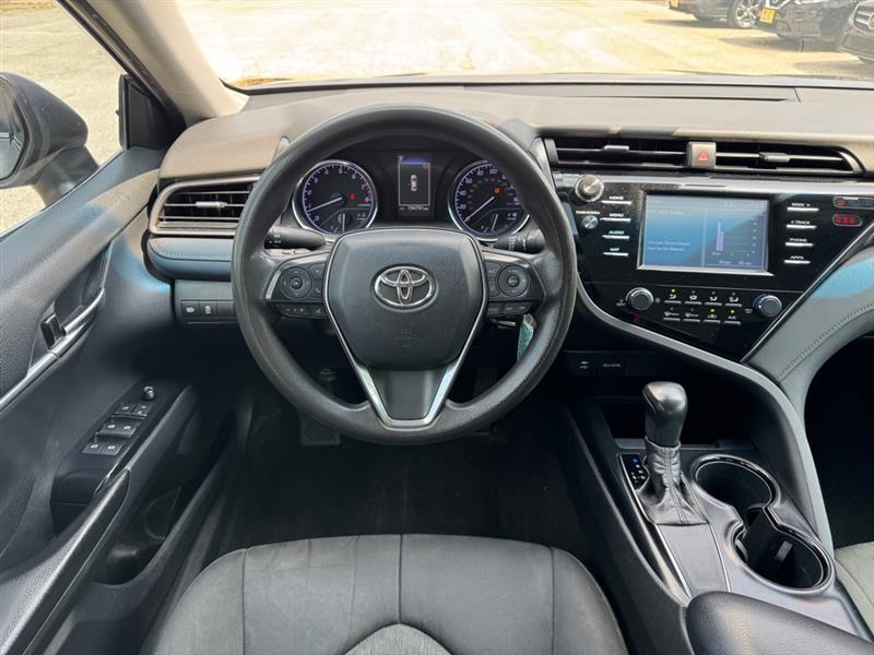 Toyota Camry  2019