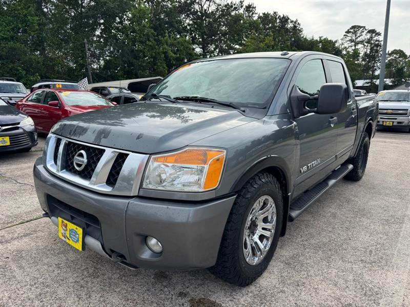Nissan Titan  2013