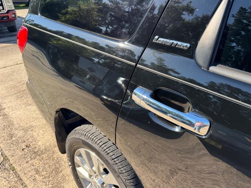 Toyota Sequoia  2014
