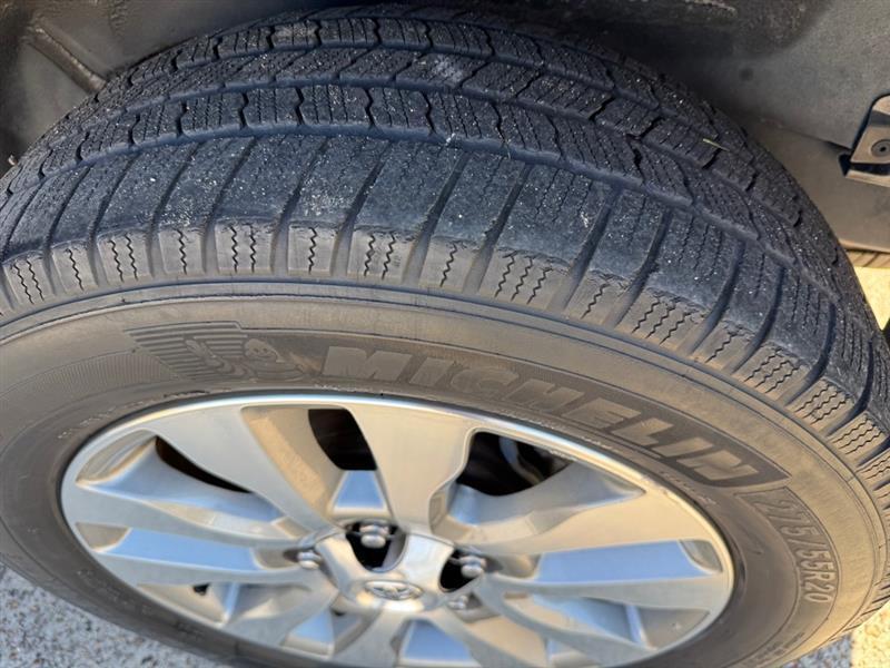 Toyota Sequoia  2014