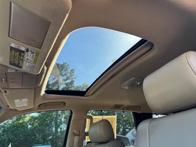 Toyota Sequoia  2014