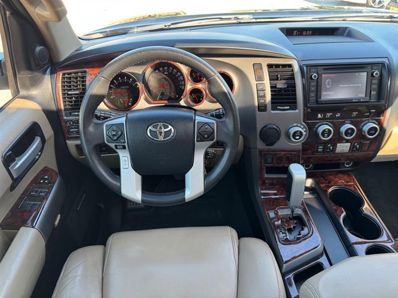 Toyota Sequoia  2014
