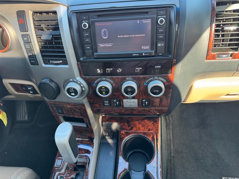 Toyota Sequoia  2014