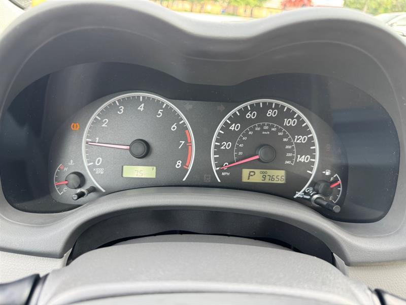 Toyota Corolla  2010