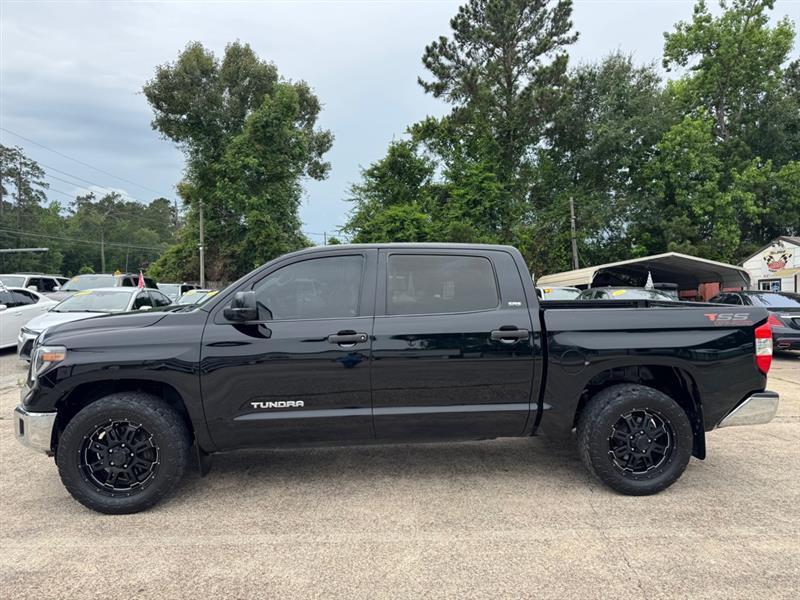 Toyota Tundra  2015