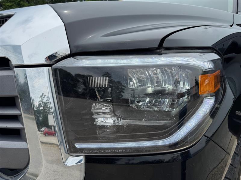 Toyota Tundra  2015
