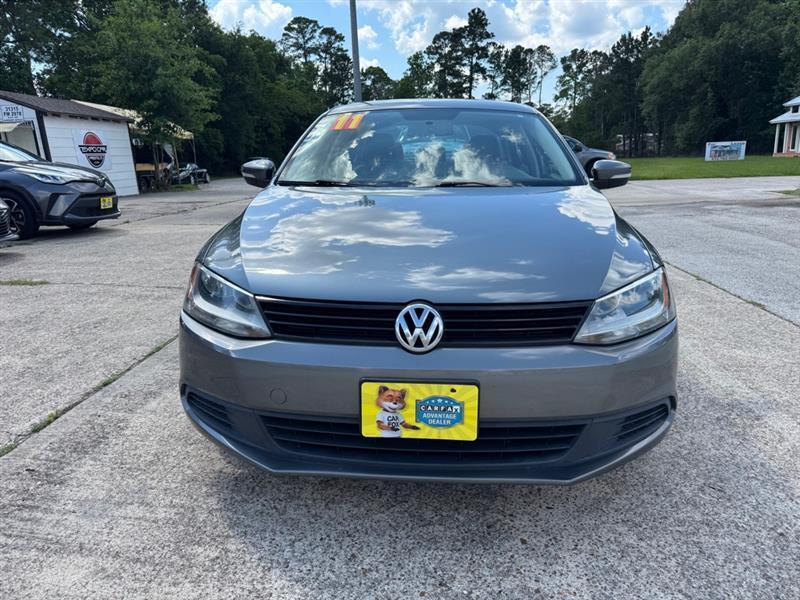 Volkswagen Jetta  2011