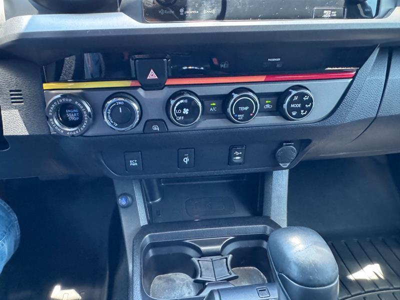 Toyota Tacoma  2017