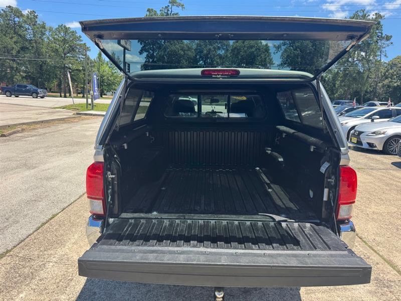 Toyota Tacoma  2017