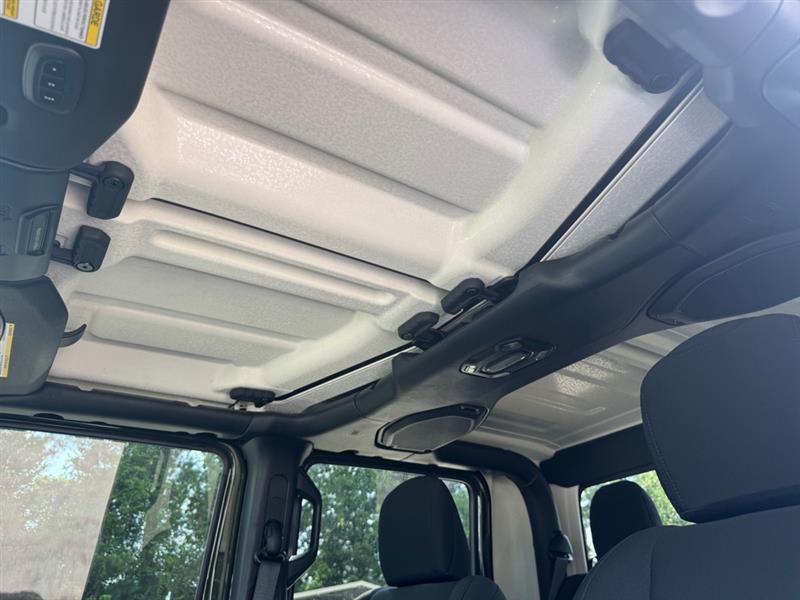 Jeep Gladiator  2021