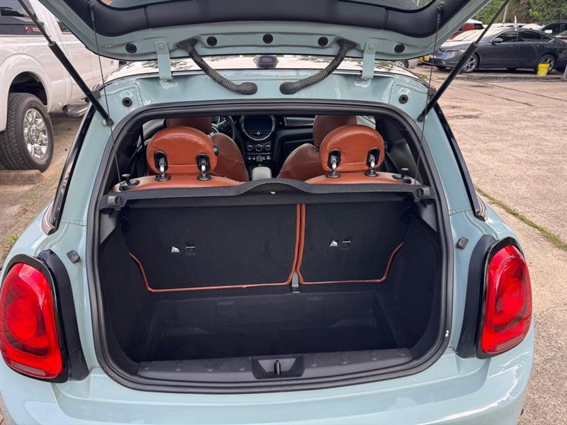 MINI Cooper  2018