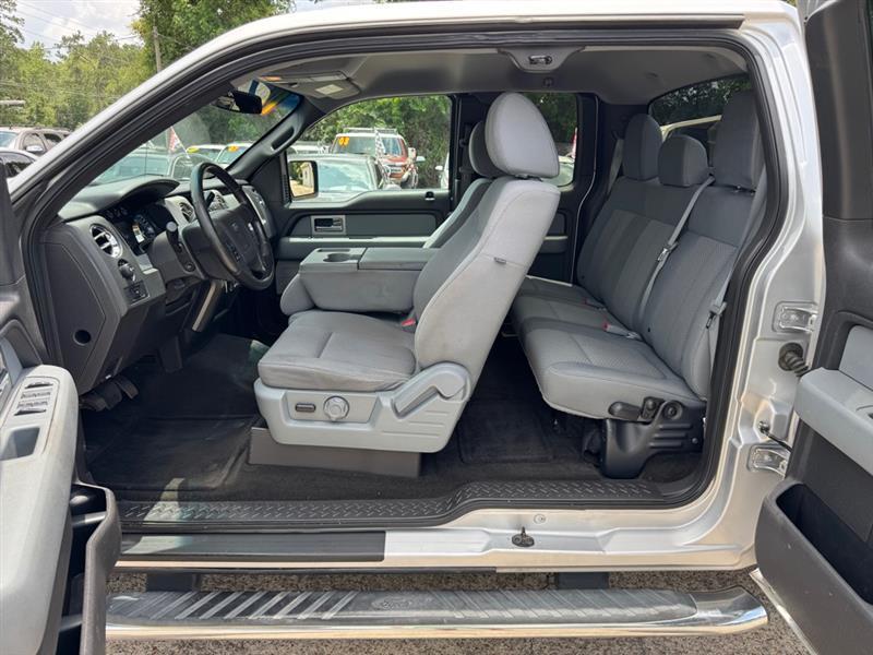 Ford F-150  2011
