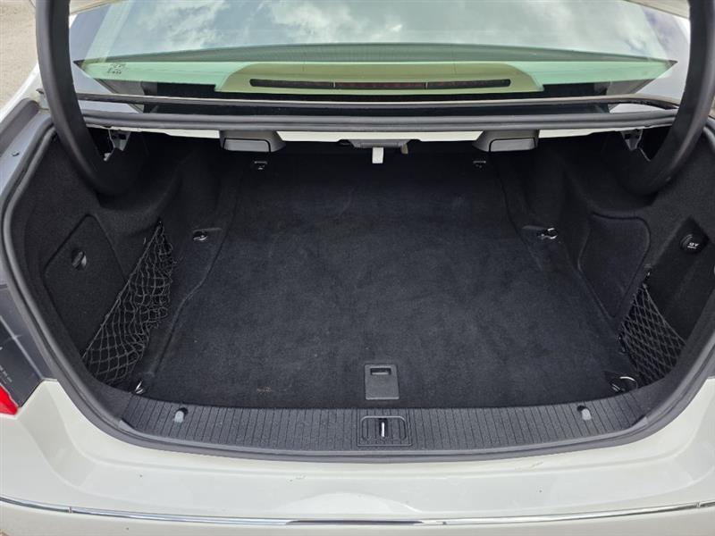 Mercedes-Benz E-Class  2013