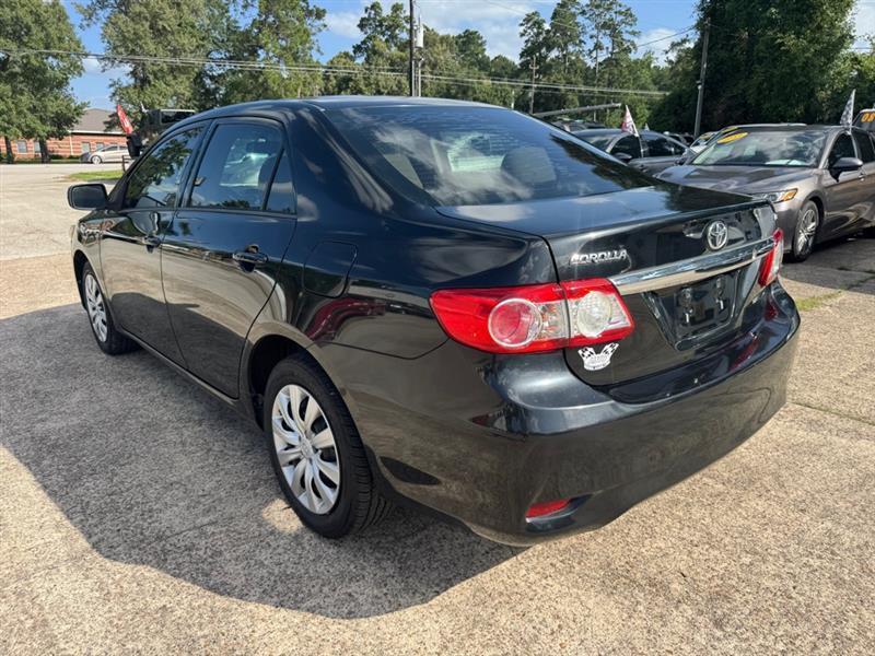 Toyota Corolla  2012